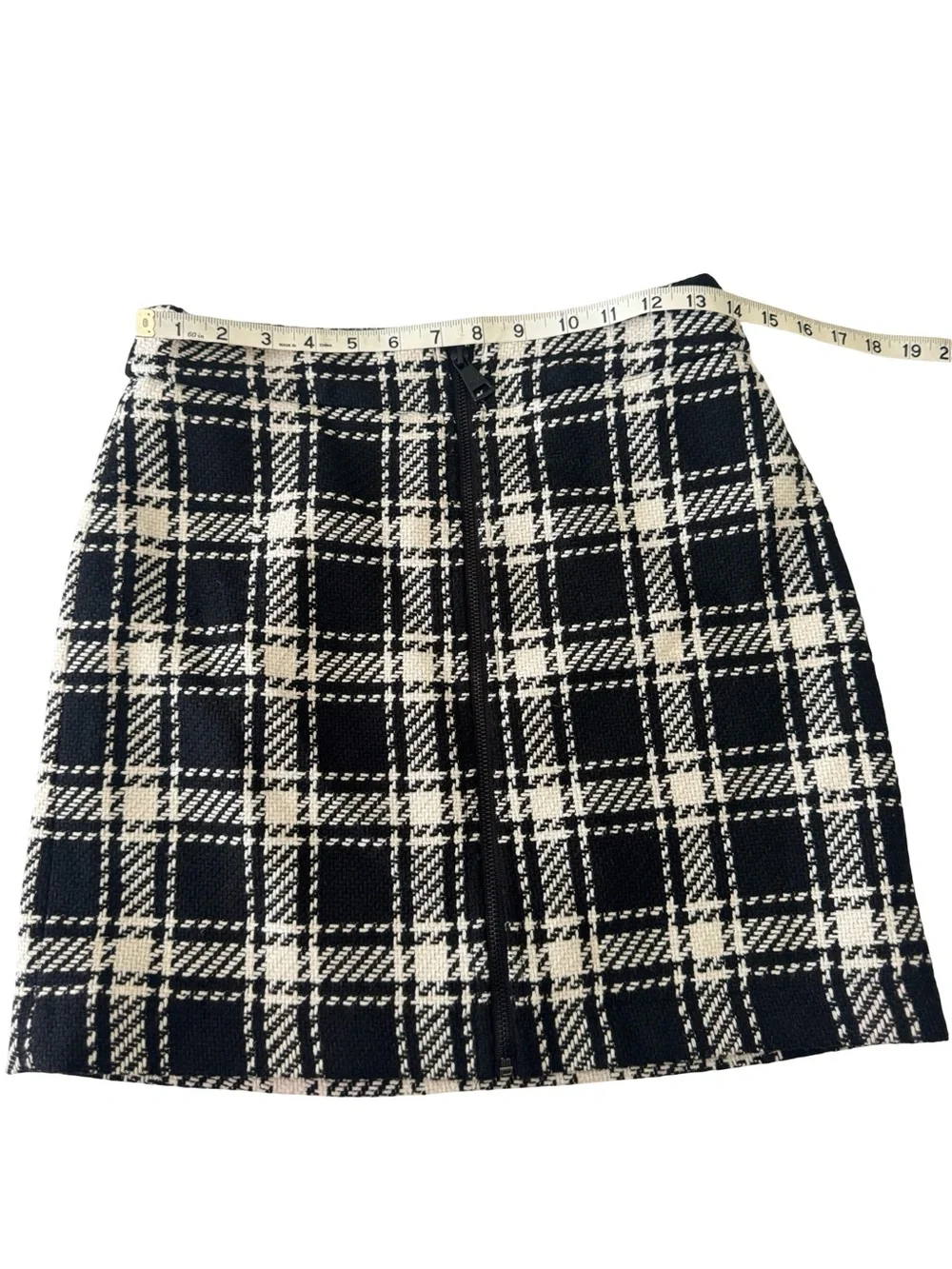 DKNY Jeans Black White Plaid Mini Skirt Wool Blend Back Zip Size 8